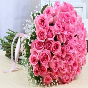 باقة ورد بينك