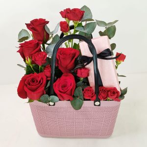 بوكية ورد مع عطر